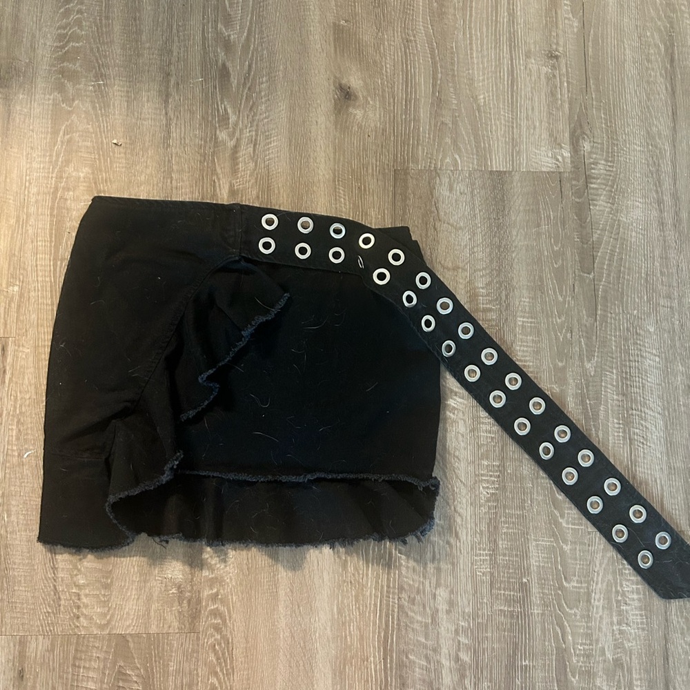 Current mood black denim skirt with belt! Size medium